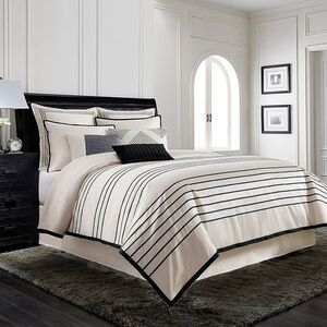 Wamsutta Manhattan King Duvet Cover Cream Embroidered Black Stripes 110” X 96”